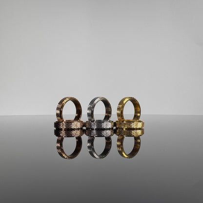 Royal Grid Ring - Gold