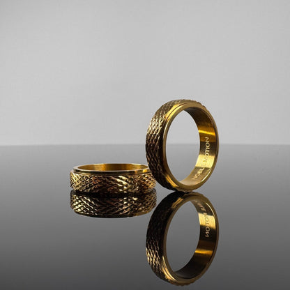 Royal Grid Ring - Gold - NOBLE MOTION