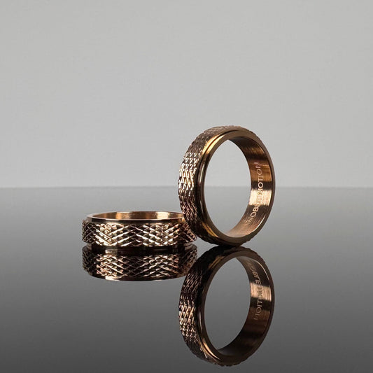 Royal Grid Ring - Rosé - NOBLE MOTION