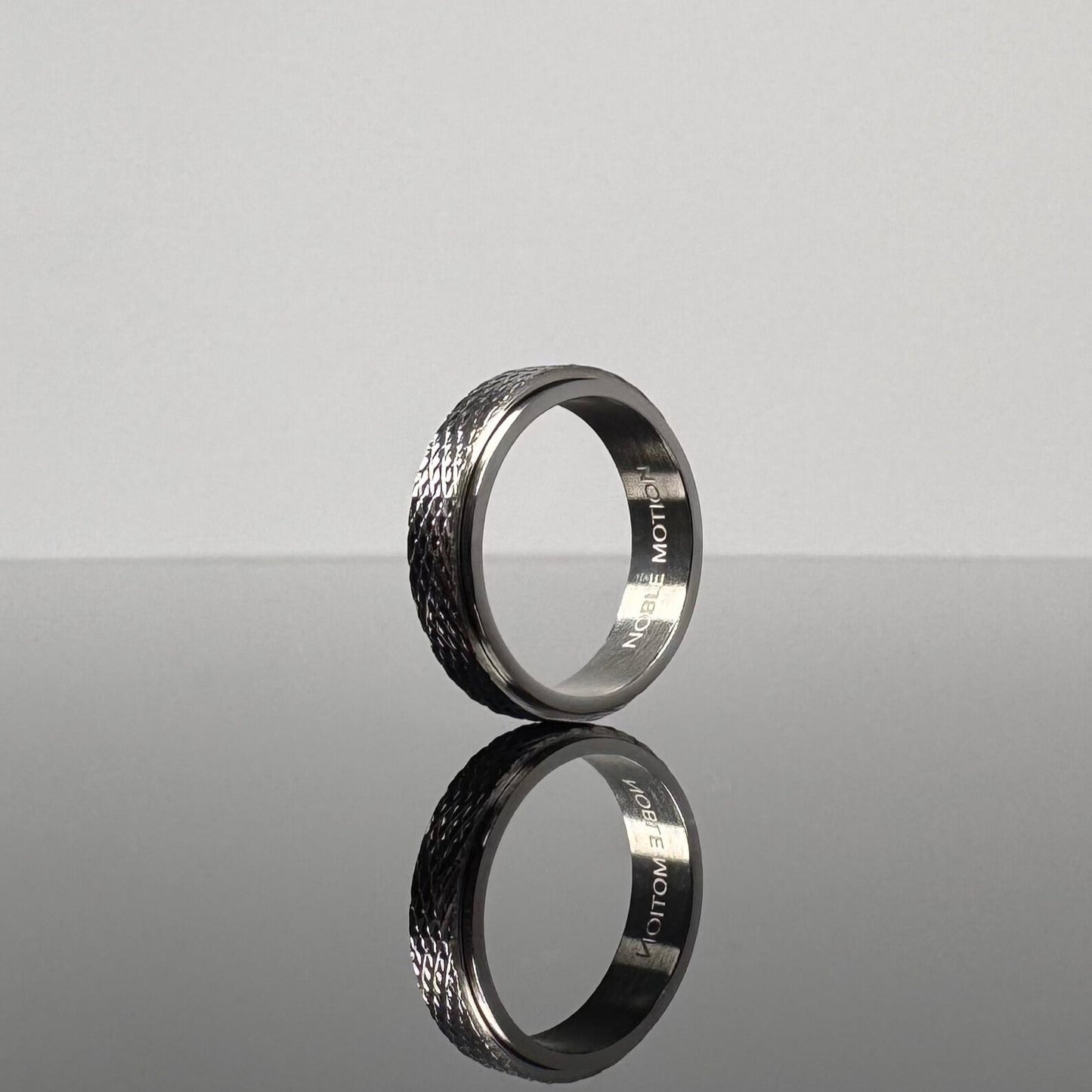 Royal Grid Ring - Silver - NOBLE MOTION